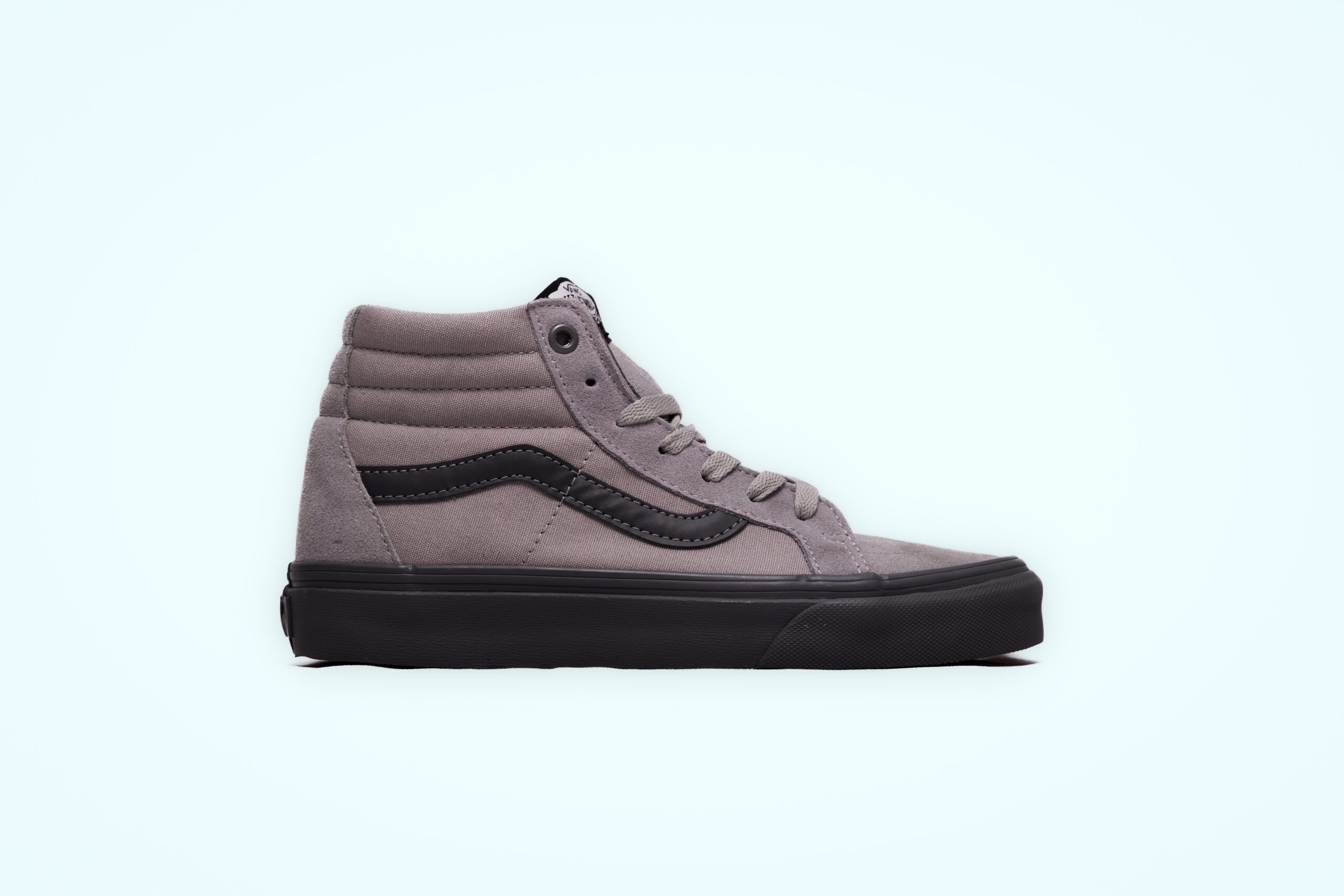 oldSkool_vans_grey1.jpg oldSkool vans grey1 scaled
